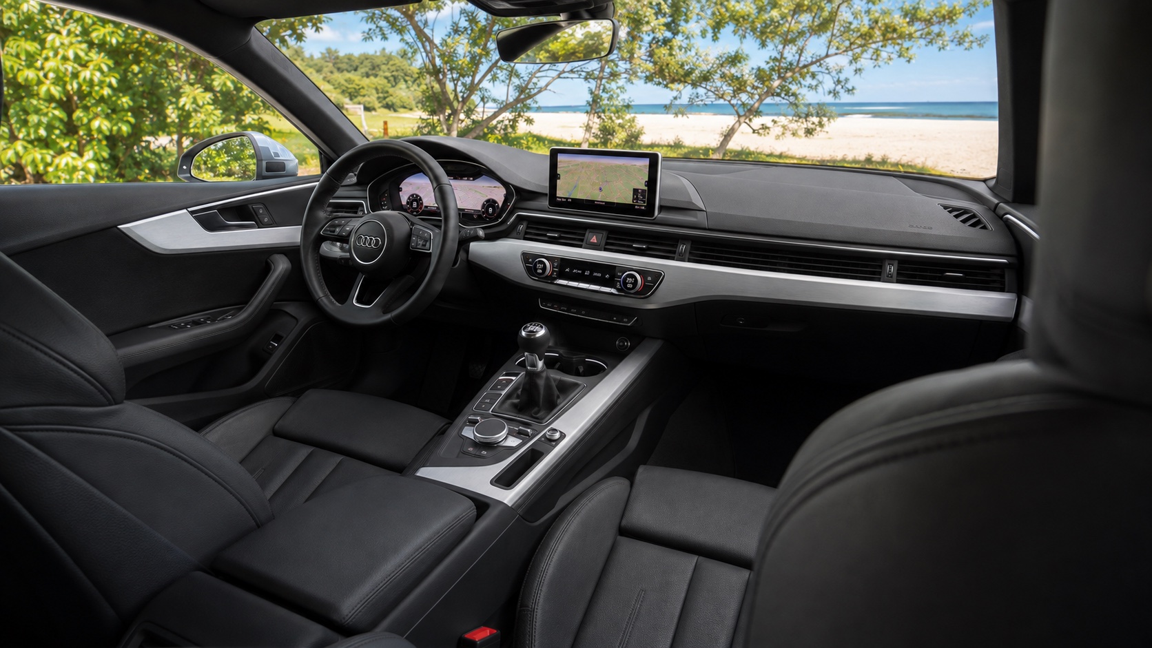 Audi A5 F5-interiør med tændt navigation og oplyst digital instrumentering