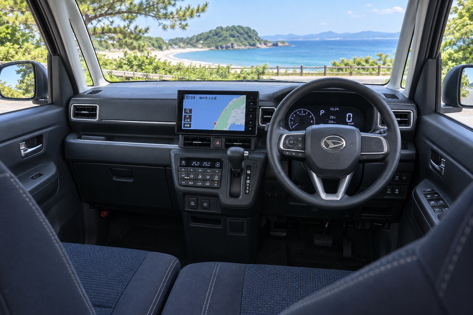 Højrestyret Daihatsu Move med tændte instrumenter og centralskærm set mellem forsæderne